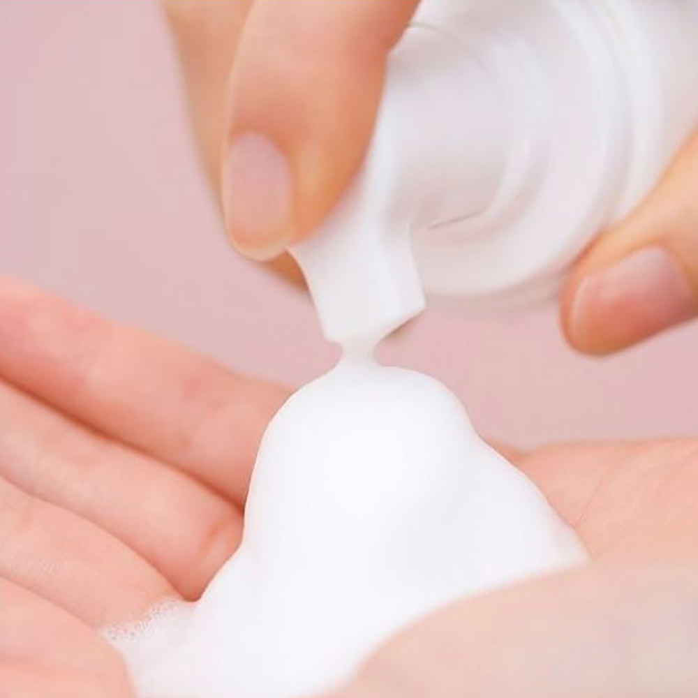 The Purity Cleansing Mousse - Image 3