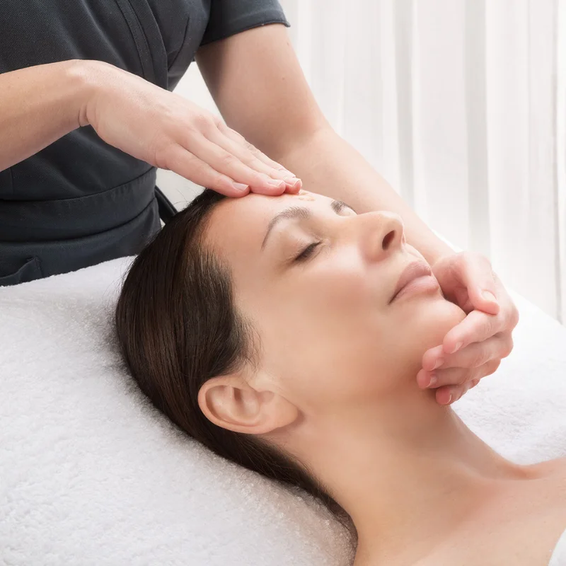 white-pine-pigmentation-perfecting-dark-spots-treatment (2)